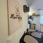 Apartment Chill